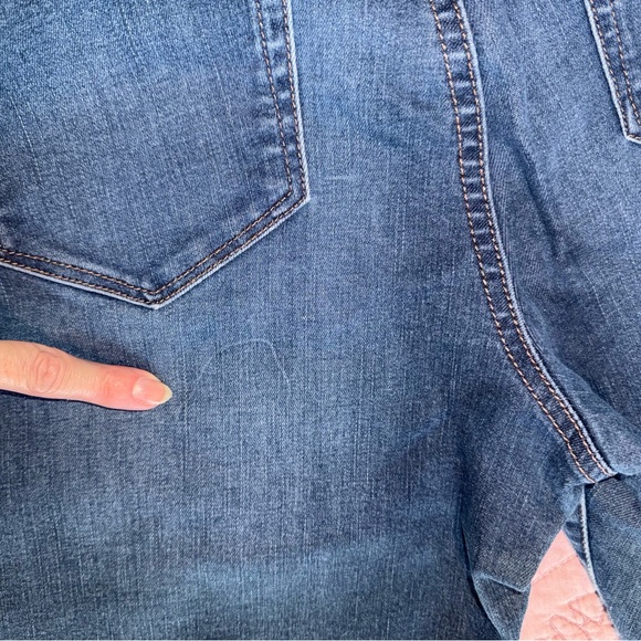 DKNY Women's Blue Skinny Jeans -Ludlow - Picture 10 of 10